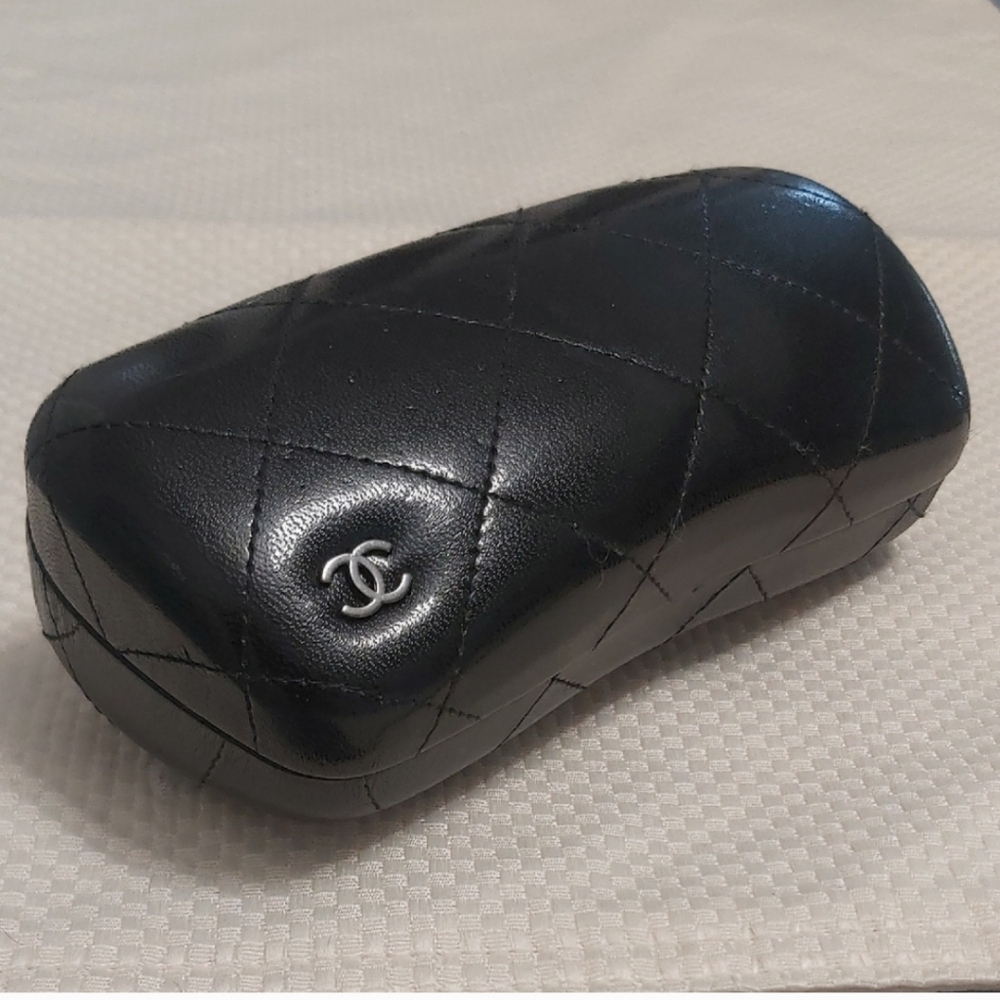 CHANEL Black Quilted Leather Eyewear Case